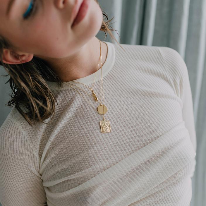 Sister Madonna and Child Rectangle GOLD Anhänger / Madonna mit Kind Anhänger