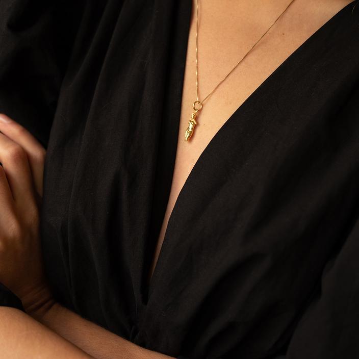 Sister Aphrodite GOLD Anhänger big