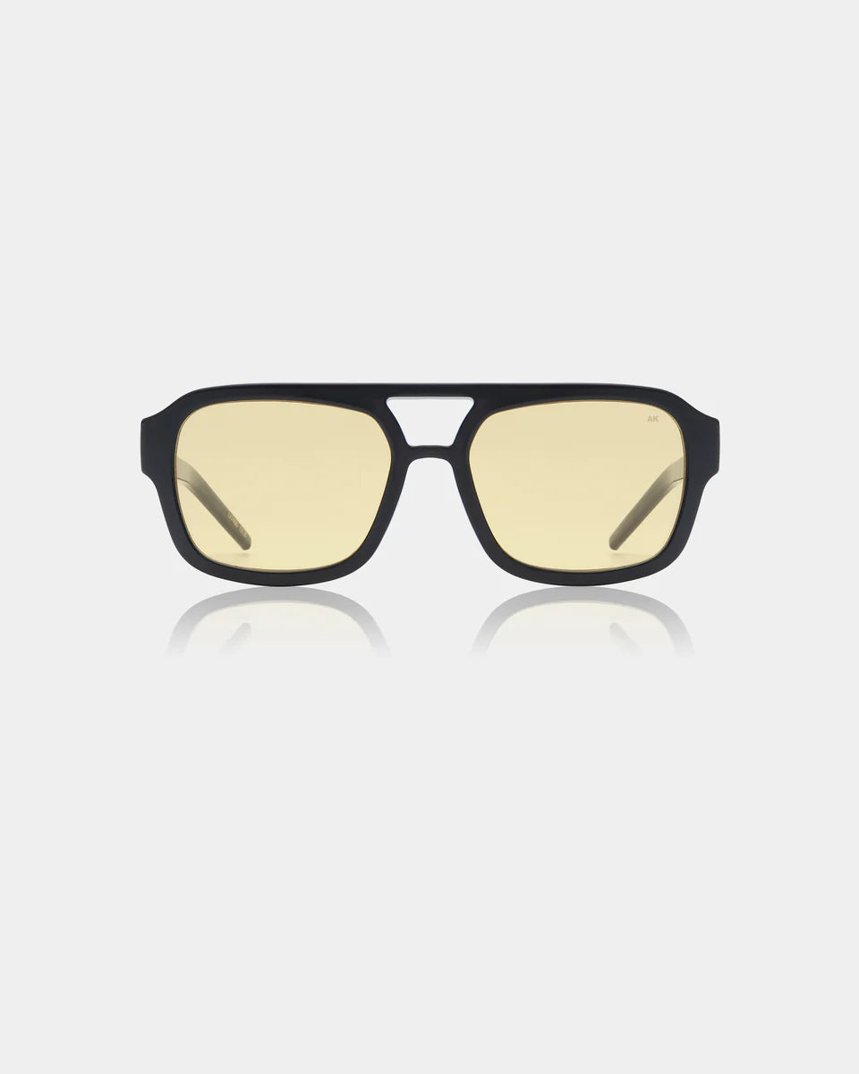 A.KJAERBEDE Sunglasses // KAYA