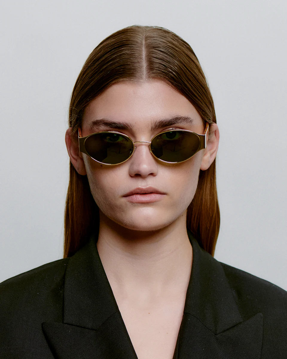 A.KJAERBEDE Sunglasses // BELLA