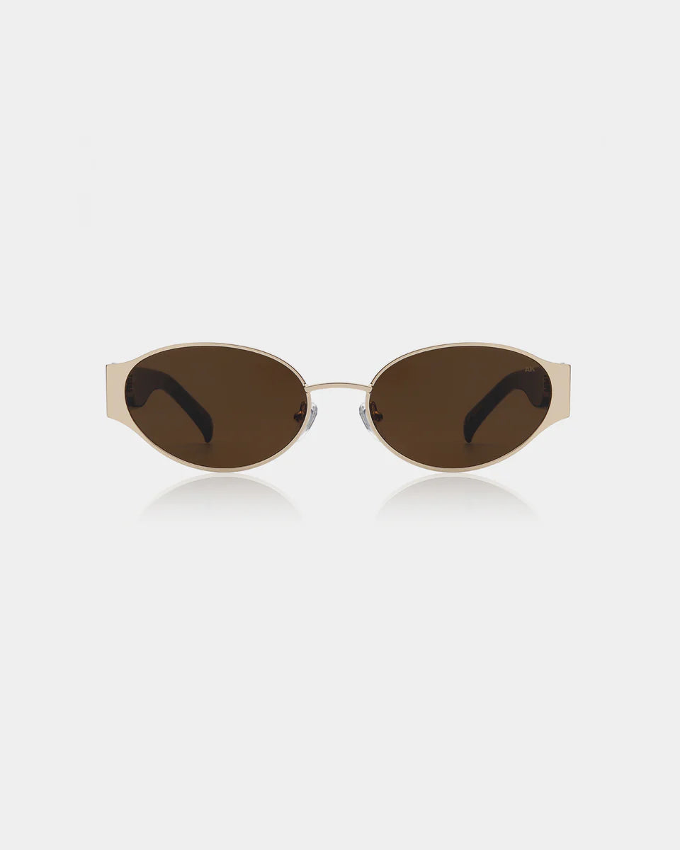 A.KJAERBEDE Sunglasses // BELLA