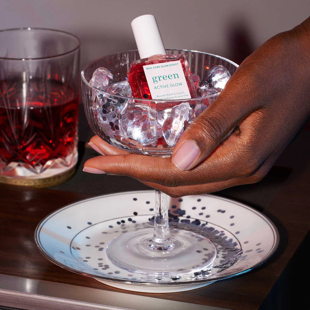 Manucurist Active Glow RASPBERRY // Pflegelacke