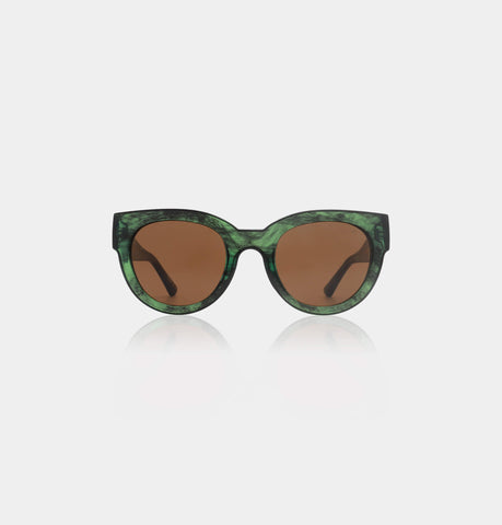 A.KJAERBEDE Sunglasses // LILLY