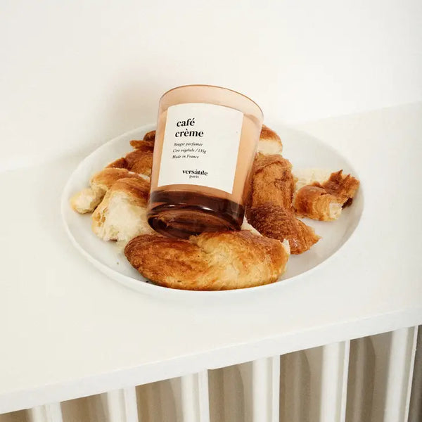 Versatile Paris Cafe Creme Candle